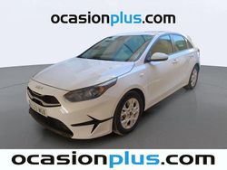 Blanco Usado 2023 Kia Ceed Utilitario | 15.900 € (Super precio)