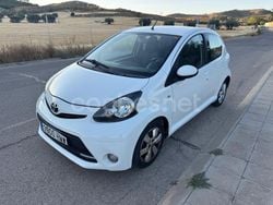 Blanco Usado 2013 Toyota Aygo City Utilitario | 5990 € (Precio justo)