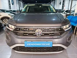 Gris / plata Usado 2023 VW T-Roc Life SUV | 14.990 €