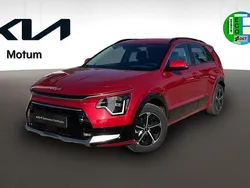 (cr5) runway red Usado 2024 Kia Niro SUV | 28.450 € (Caro)
