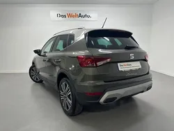 Gris Nuevo 2024 Seat Arona Xperience SUV | 21.790 € (Precio justo)