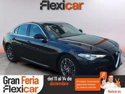 Negro Usado 2017 Alfa Romeo Giulia Super Berlina | 25.990 €