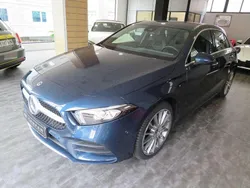 Azul Usado 2021 Mercedes A250 Utilitario | 31.900 € (Caro)