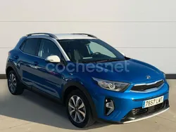 Azul Usado 2021 Kia Stonic SUV | 18.200 € (Precio justo)