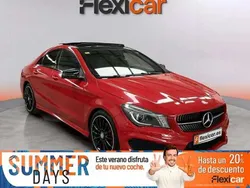 Rojo Usado 2016 Mercedes CLA180 AMG line Berlina | 19.490 € (Precio justo)