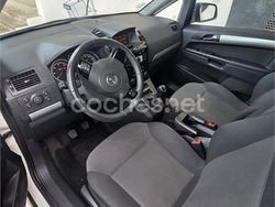 Blanco Usado 2013 Opel Zafira Family Monovolumen | 6300 € (Buen precio)