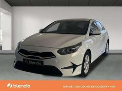 Blanco Usado 2023 Kia Ceed Utilitario | 18.990 € (Un poco caro)