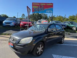 Negro Usado 2005 Kia Rio EX Berlina | 2400 € (Un poco caro)