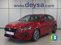 Rojo Nuevo 2025 Ford Focus ST-Line Berlina | 24.890 € (Precio justo)