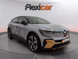 Gris Usado 2023 Renault Megane E-Tech Techno Berlina | 24.250 €