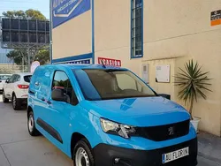 Azul Usado 2019 Peugeot Partner Premium Monovolumen | 11.000 € (Precio justo)