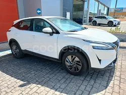 Blanco Usado 2023 Nissan Qashqai Acenta SUV | 24.800 € (Un poco caro)
