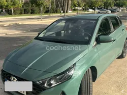 Verde Usado 2023 Hyundai i20 Berlina | 17.000 € (Precio justo)