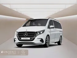 Blanco Nuevo 2025 Mercedes V220 Style Monovolumen | 71.504 € (Caro)