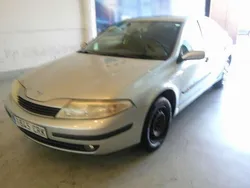 Gris Usado 2004 Renault Laguna II Expression Berlina | 1410 € (Super precio)