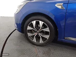 Azul Usado 2021 Renault Clio V LIMITED Berlina | 15.500 € (Caro)