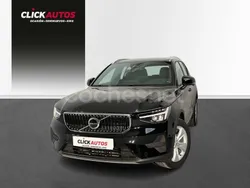 Negro Usado 2023 Volvo XC40 Core SUV | 34.300 € (Un poco caro)