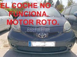 Negro Usado 2005 Toyota Aygo Utilitario | 1299 €