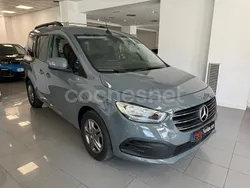 Gris / plata Usado 2023 Mercedes T160 Monovolumen | 24.899 €