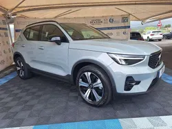 Gris Usado 2023 Volvo XC40 Ultimate SUV | 36.900 € (Caro)