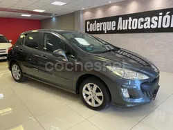Gris / plata Usado 2009 Peugeot 308 Berlina | 4990 € (Precio justo)