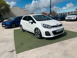 Blanco Usado 2017 Kia Rio Berlina | 10.199 € (Precio justo)