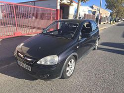 Negro Usado 2006 Opel Corsa Utilitario | 2999 € (Precio justo)