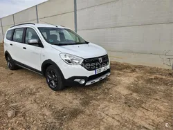 Blanco Usado 2017 Dacia Lodgy Stepway Monovolumen | 13.500 € (Precio justo)