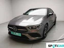 Gris Usado 2019 Mercedes CLA180 Berlina | 35.900 €