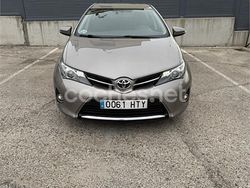 Beige Usado 2013 Toyota Auris Advance Berlina | 6500 € (Precio justo)