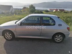 Azul Usado 2000 Peugeot 306 Berlina | 3000 € (Caro)