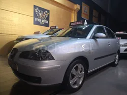 Gris / plata Usado 2008 Seat Cordoba Reference Berlina | 6790 € (Un poco caro)