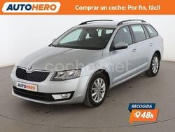 Gris / plata Usado 2016 Skoda Octavia Ambition Familiar | 13.599 € (Precio justo)