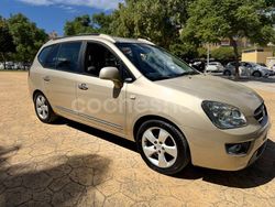 Beige Usado 2007 Kia Carens Monovolumen | 5990 € (Un poco caro)