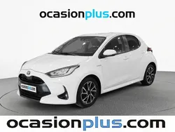 Blanco Usado 2021 Toyota Yaris Hybrid Business Edition Utilitario | 15.900 € (Precio justo)
