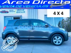 Gris / plata Usado 2010 Toyota Urban Cruiser Active SUV | 9990 €