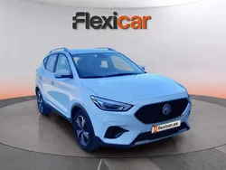 Blanco Usado 2023 MG ZS Comfort Berlina | 14.390 € (Precio justo)