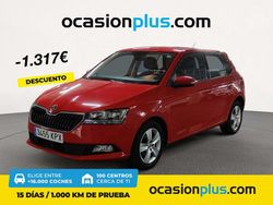 Rojo Usado 2018 Skoda Fabia Utilitario | 12.290 € (Un poco caro)