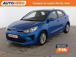 Azul Usado 2021 Kia Rio Berlina | 14.499 € (Un poco caro)
