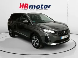 Gris Usado 2021 Peugeot 5008 Allure Monovolumen | 21.390 € (Precio justo)