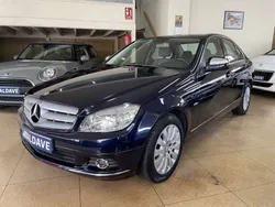 Azul Usado 2008 Mercedes C200 Elegance Berlina | 12.700 € (Un poco caro)