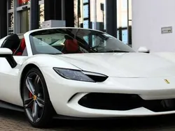 Blanco Nuevo 2024 Ferrari 296 Descapotable | 399.900 €