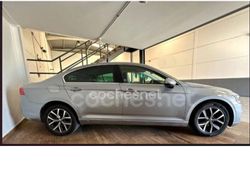 Gris / plata Usado 2020 VW Passat Berlina | 14.500 € (Precio justo)