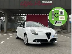 Blanco Usado 2016 Alfa Romeo Giulietta Super Utilitario | 11.000 € (Caro)