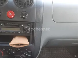 Gris / plata Usado 2003 Chevrolet Kalos SE Berlina | 2200 € (Precio justo)