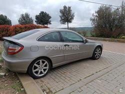 Gris / plata Usado 2006 Mercedes C220 Sport Edition Berlina | 6800 € (Un poco caro)