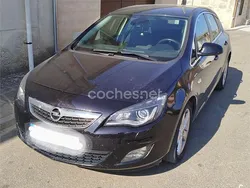Etiqueta b (amarilla) Usado 2012 Opel Astra Sport Berlina | 6900 € (Precio justo)
