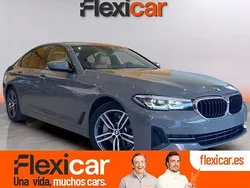 Gris Usado 2021 BMW 530e Berlina | 33.490 € (Precio justo)