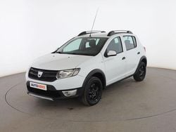 Blanco Usado 2013 Dacia Sandero Stepway Utilitario | 7699 € (Precio justo)