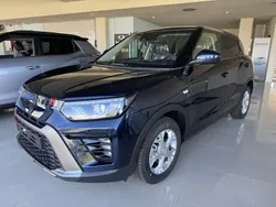 Azul Nuevo 2024 Ssangyong Tivoli | 20.770 € (Precio justo)